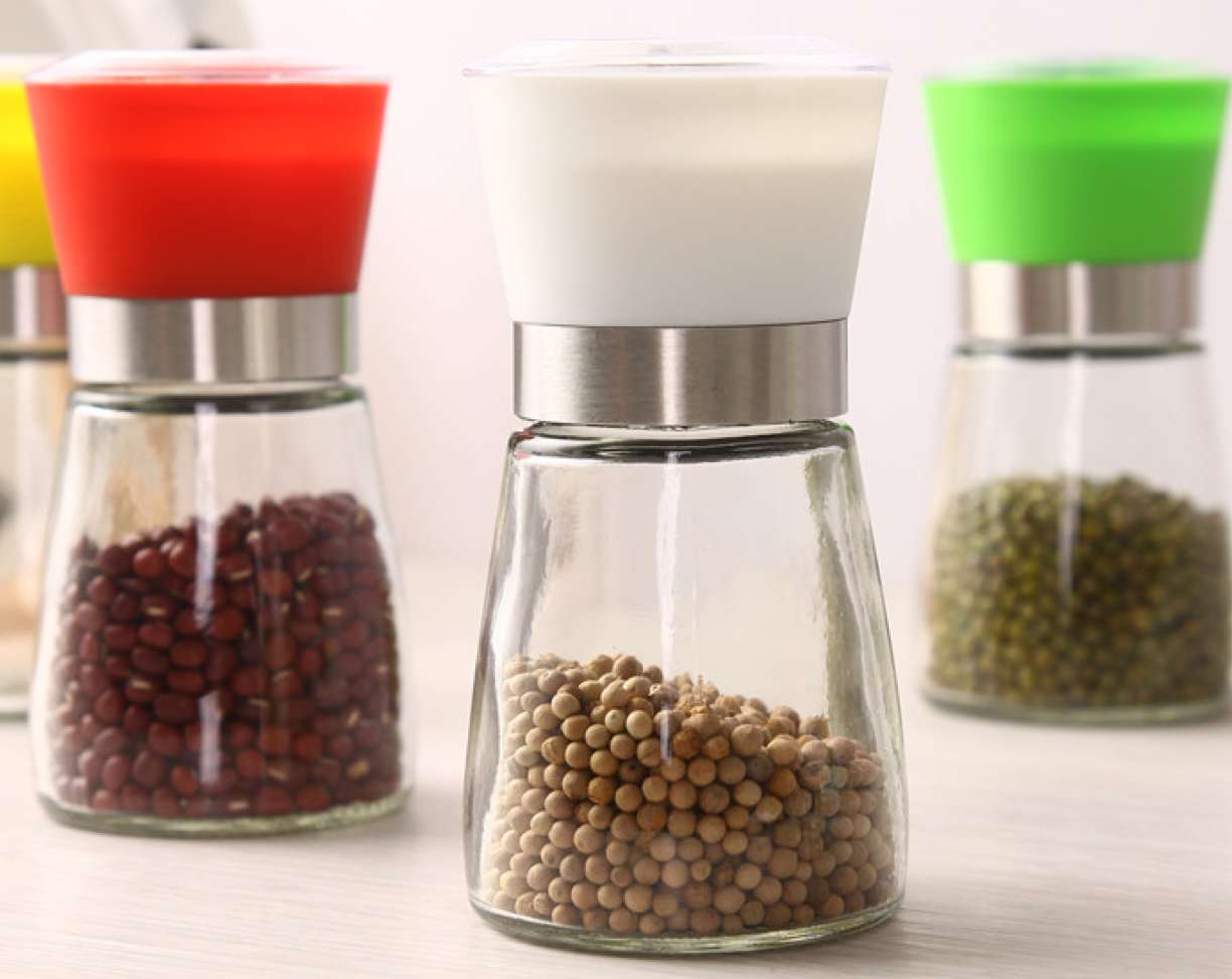 spice grinders with 200ml glass bottle