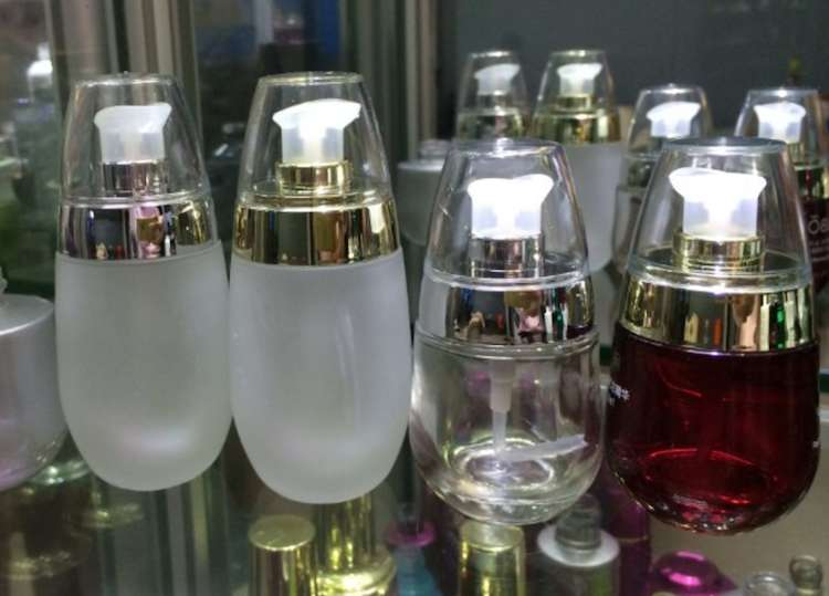 30ml 50ml glass foundation pump bottles