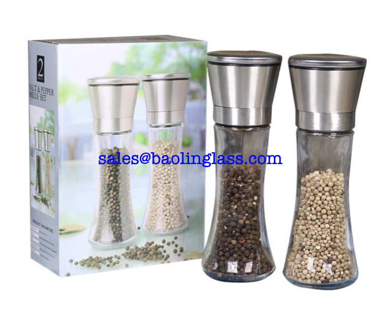 Salt & Pepper Mills set glass bottle