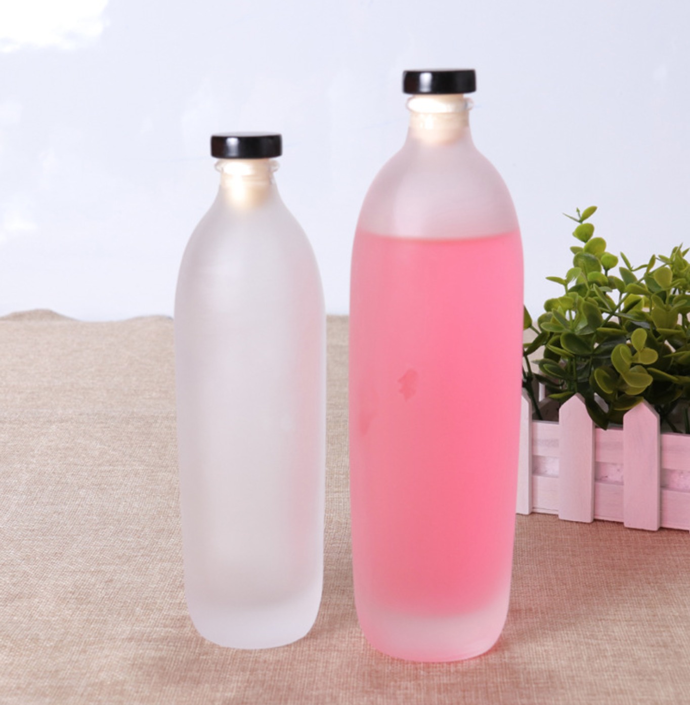 330ml 500ml frosted wine corktail glass bottle wholesale