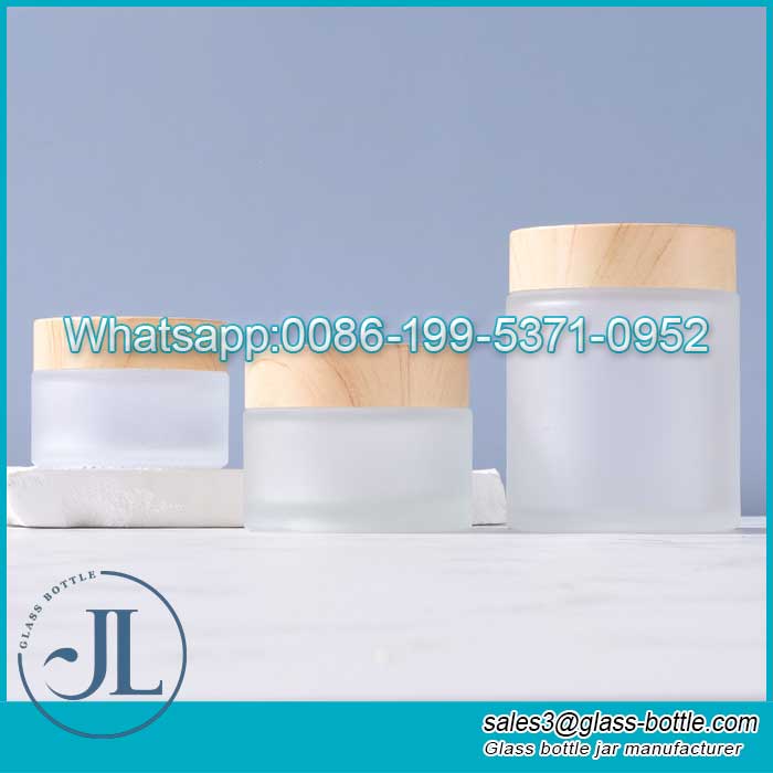 Wholesale Bamboo lid frosted glass cream jar