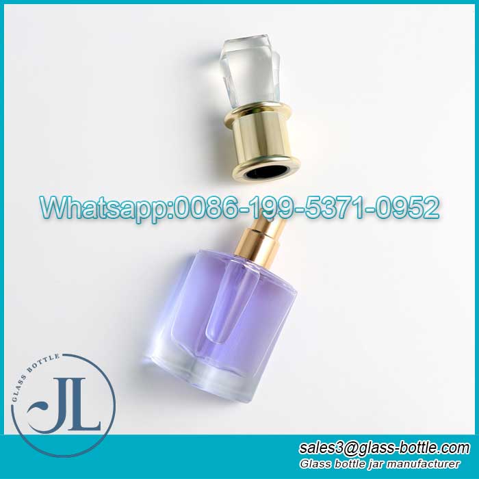 Triangle Small Perfume Glass Spray Bottle 30ml Wholesale