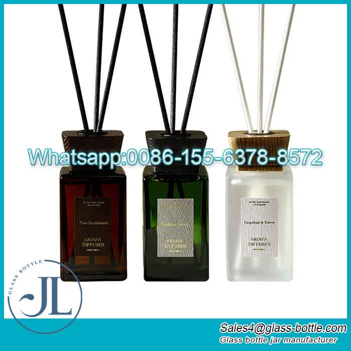 Custom Color Coating High Square Glass Reed Diffuser Bottle with Label